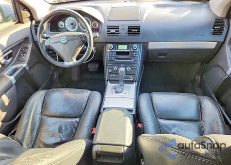 2013 Volvo Xc90 3.2 from USA, damaged, VIN YV4952CZ8D1657818